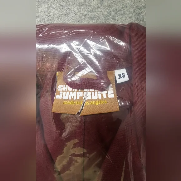 Big Bud Press Short-Sleeve Utility Jumpsuit in Cranberry XS NWT Sample Sale - Picture 4 of 5